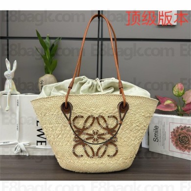 Loewe Small Anagram Basket bag in iraca palm and calfskin Natural/TAN 2024