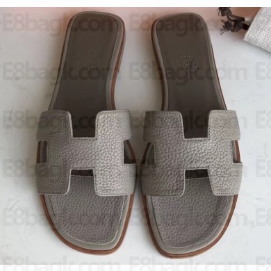Hermes Oran Flat Slipper Sandals in Togo Leather Light Gray