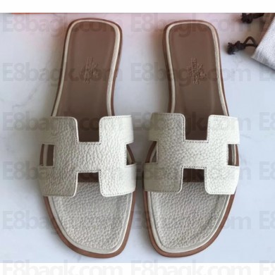 Hermes Oran Flat Slipper Sandals in Togo Leather Off White