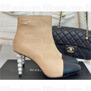 CHANEL pearl heel logo boots beige 2023
