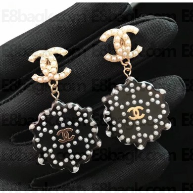 Chanel CC Resin Pearls Earrings Black/Gold/White 2018