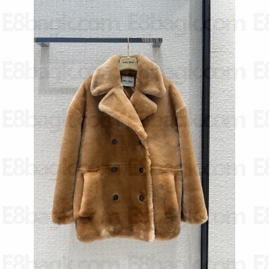 miu miu Double-breasted shearling jacket 2023
