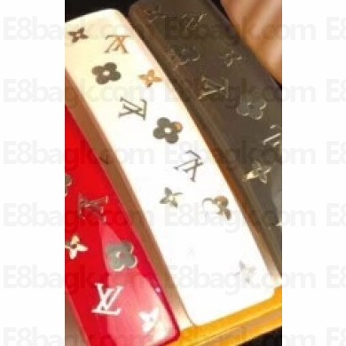 Louis Vuitton Resin Monogram Hair Barrette 01