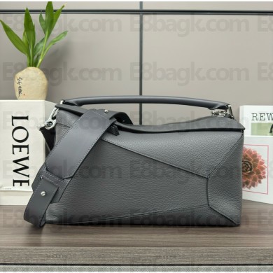 Loewe Large Puzzle Bag in grained calfskin gray