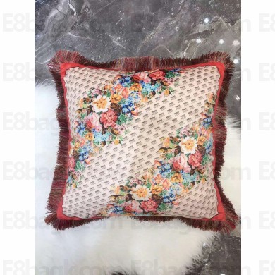 GUCCI SILK PILLOW 09