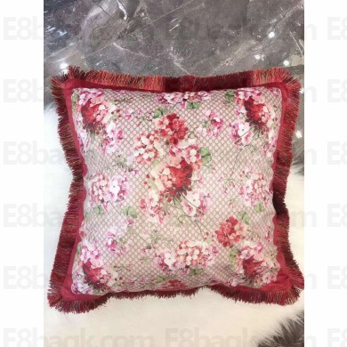 GUCCI SILK PILLOW 11