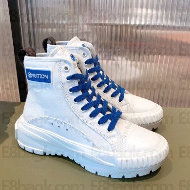 Louis Vuitton Squad Full-grain cowhide / canvas High-top sneakers in White Ls015