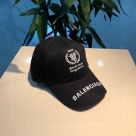 Balenciaga Baseball cap in black  Bh023