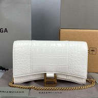 Balenciaga Cowhide "B" Metal buckle Chain bag in White Bb014