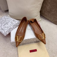 Valentino Calfskin Flat shoes in brown  Vs042