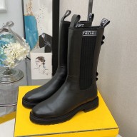 FENDI Soft cowhide stitching knitted sock tube Mid boots in Black Fes030