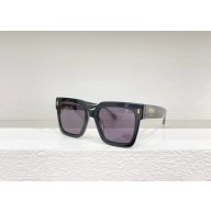 FENDI sunglasses FE40101I-07 2024