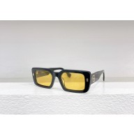 FENDI sunglasses FE40228I-06 2024