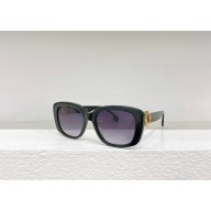 FENDI sunglasses FE40138I-05 2024