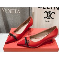 Valentino Garavani  Calfskin and Patent leather pumps with bow red heel 4cm 2025