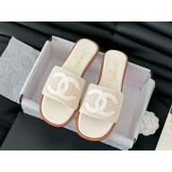 Chanel Slippers Lambskin with CC logo white 2025
