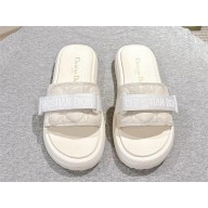 DIOR Dioriviera Dio(r)evolution Slide white 2024