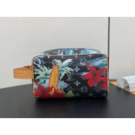 Louis Vuitton Locker Dopp Kit Bag Floral Print 04 2024