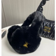 Celine Earmuffs 1106-04-2024