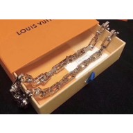 Louis Vuitton Monogram Chain Necklace M64196
