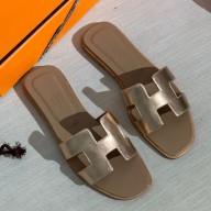 Hermes oran FLAT sandals 10 Gold