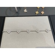 Van Cleef & Arpels Vintage Alhambra bracelet, 5 motifs,white gold,diamond
