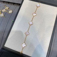 Van Cleef & Arpels Vintage Alhambra bracelet, 5 motifs,yellow gold,pink