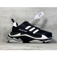 Balenciaga  x adidas Triple S low-top sneakers 02 2023