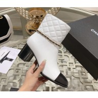 Chanel CC logo ankle Boots calfskin with chain black/white 1025-2024