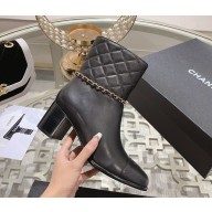 Chanel CC logo ankle Boots calfskin with chain black 1025-2024