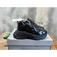 Balenciaga Triple S Sneaker in black rubber 2023