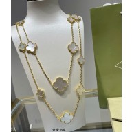 Van Cleef & Arpels Magic Alhambra necklace,16 motifs 04 2024
