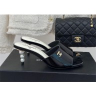 Chanel Heel 6cm Patent Lambskin & Imitation Pearls Mules black 2024