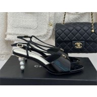 Chanel Heel 6cm Patent Lambskin & Imitation Pearls sandals black 2024