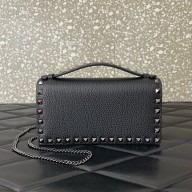 Valentino Garavani Rockstud leather wallet on chain SO BLACK 2025