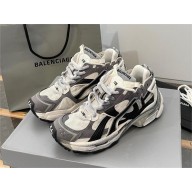 Balenciaga Runner Sneaker in grey, white and black 2023