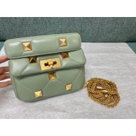 VALENTINO SMALL ROMAN STUD THE SHOULDER BAG IN NAPPA WITH CHAIN 0188S LIGHT GREEN