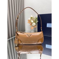 Prada Re-Edition 2002 small leather shoulder bag 1BC201 Caramel 2024