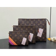 LOUIS VUITTON Trio Toilet Pouch Mon Monogram P01952 2025