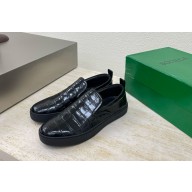 Bottega Veneta women'/men's Crocodile Low Top Sneakers in Black 2024