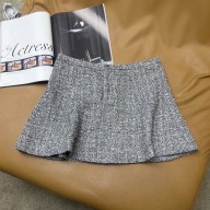 chanel Tweed White & Black skirt P76696 2024