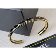 chanel Metal Gold & Black CUFF ABC986 2024