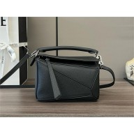 Loewe Mini Puzzle bag in classic calfskin black 2024