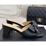 Chanel Slippers calfskin with bow black 2025