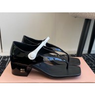 Miu Miu patent leather sandals in black 1107-2025