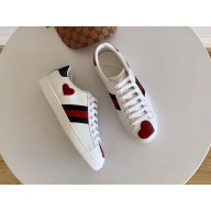 Gucci Ace Leather Low-Top Lovers Sneakers Web Heart Creamy 435638
