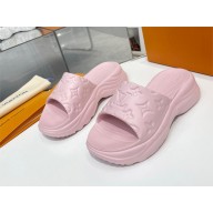 Louis Vuitton Pool 55 Flat Comfort pink 2023