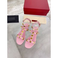 Valentino ROMAN STUD FLAT CALFSKIN SANDAL pink 2021