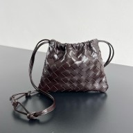 bottega veneta Intrecciato calf leather small dustbag fondant 2025
