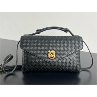 bottega veneta Knot Lock bag in Intrecciato leather 2025